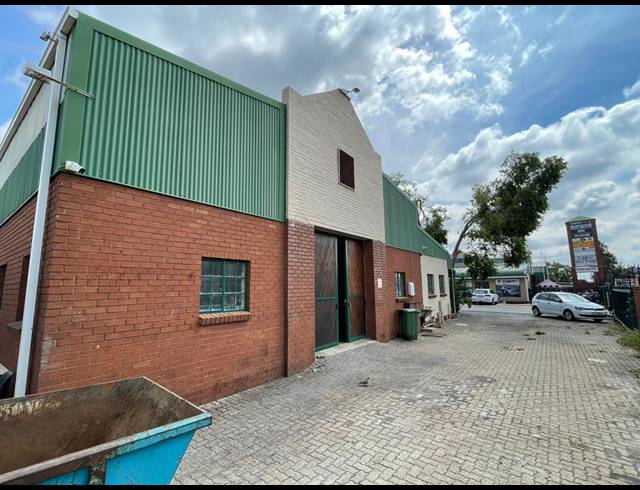INDUSTRIAL PROPERTY TO RENT IN HENNOPSPARK
